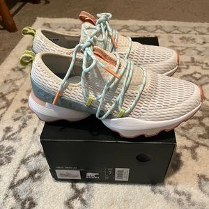 Sorel kinetic impact lace size 7